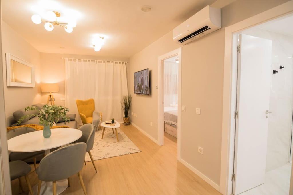 Luxury & Cosy City Center-Wifi Malaga Zewnętrze zdjęcie